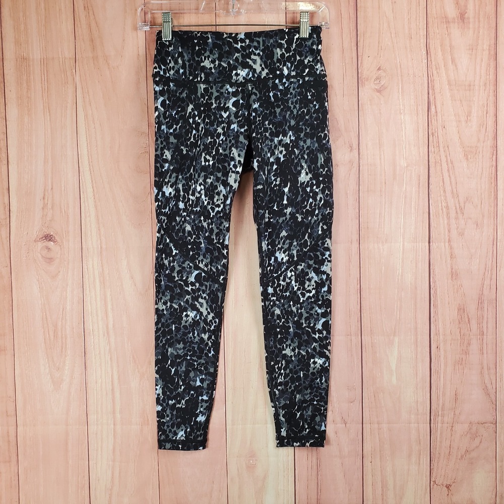 Sweaty Betty Power 7/8 Leggings Womens Sz 0 - 2 Stretch Black All Over Print